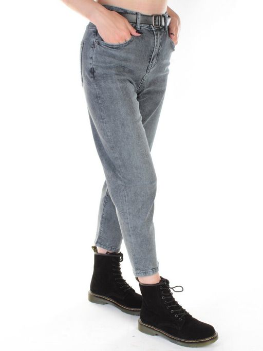 Z555-3 Джинсы-бананы Zona International женские