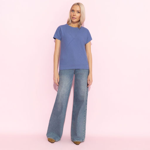 Футболка из фактурного трикотажа Искусство строить глазки (синий) - Charutti фото 10