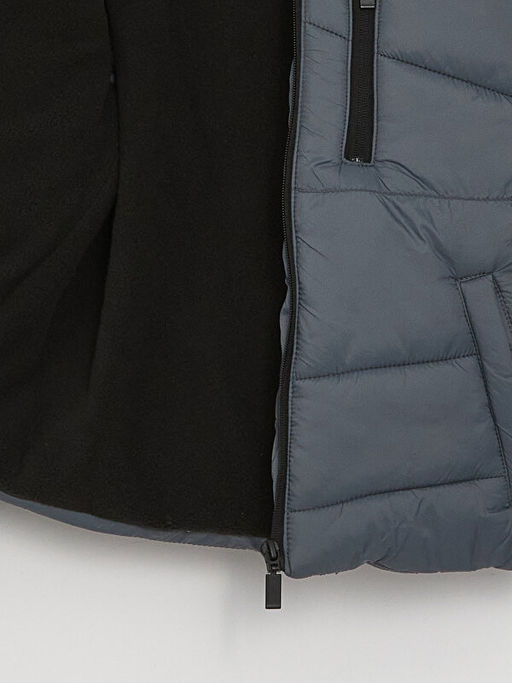 Kap??onlu Bask?l? Erkek ?ocuk ?i?me Mont - Waikiki фото 2