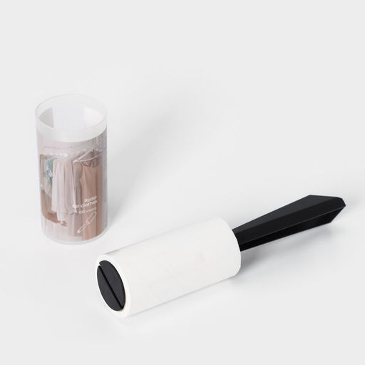 Ролик для чистки одежды в футляре LaDom, 100 листов