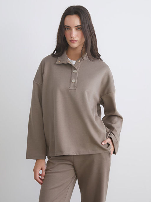 Dik Yaka Oversize Kad?n Sweatshirt