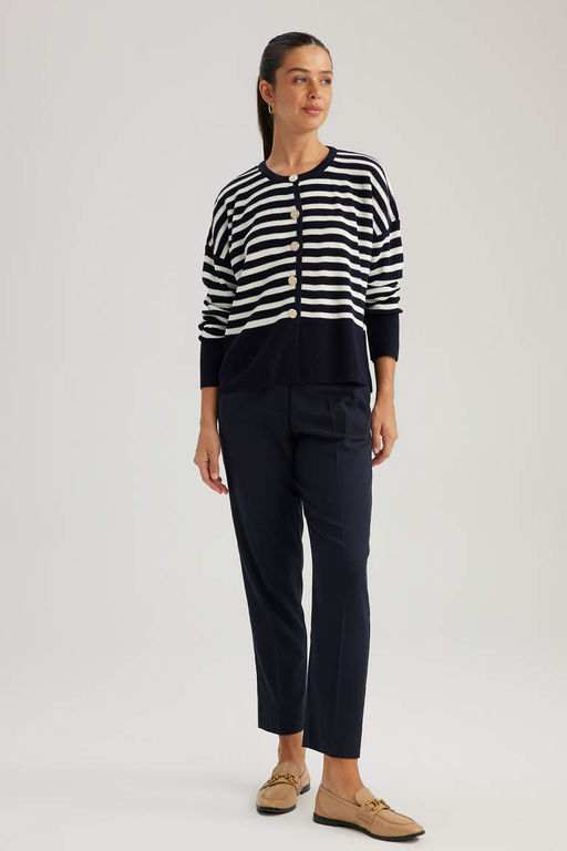 Короткие брюки узкого кроя с карманами и высокой талией - Defacto фото 2