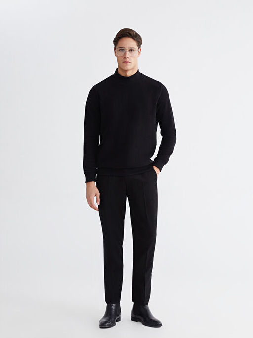Dik Yaka Erkek Sweatshirt