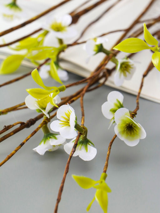 Цветы искусственные «Ранняя вишня», h=65 см, белые