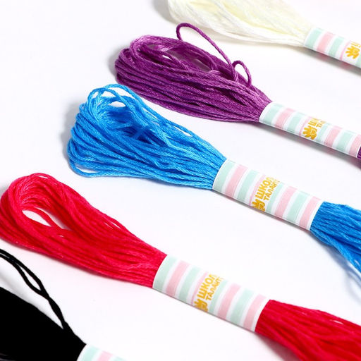 Фенечки из мулине Нежность?