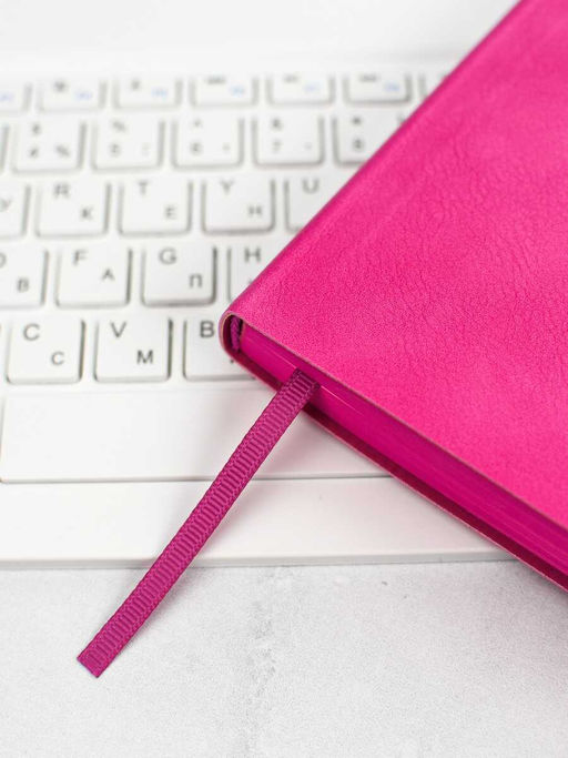 Ежедневник недатированный ESCALADA, #ИЛОН МАСК, А5, 160 л., арт. 67257/ 15 ВАЧЕТТО МАЛИНОВЫЙ