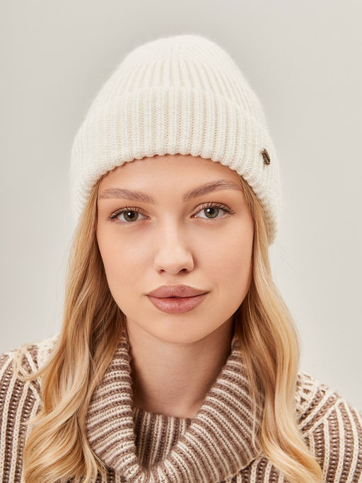 Шапка жен. пух енот+шерсть+виск LB-N88066 white