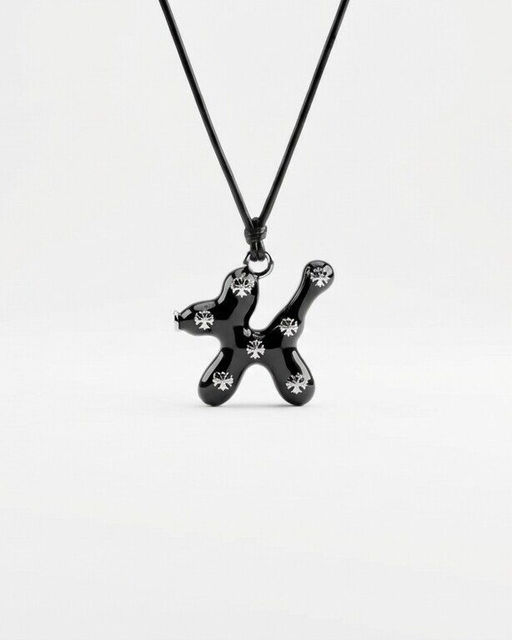 Кулон на шнурке