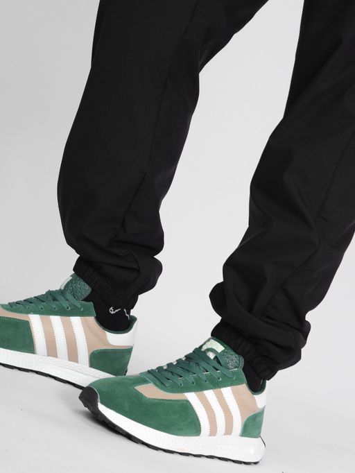 Утепленные спортивные брюки мужские черного цвета 882198Ch - Colannia фото 11