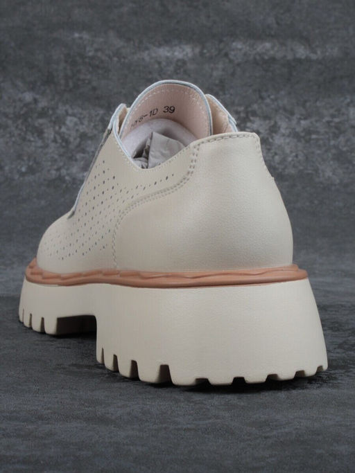 03-HY8-1D BEIGE Полуботинки женские (натуральная кожа)