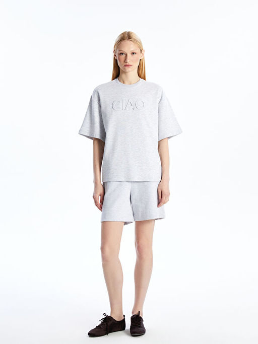 Bisiklet Yaka Bask?l? Oversize Kad?n Ti??rt