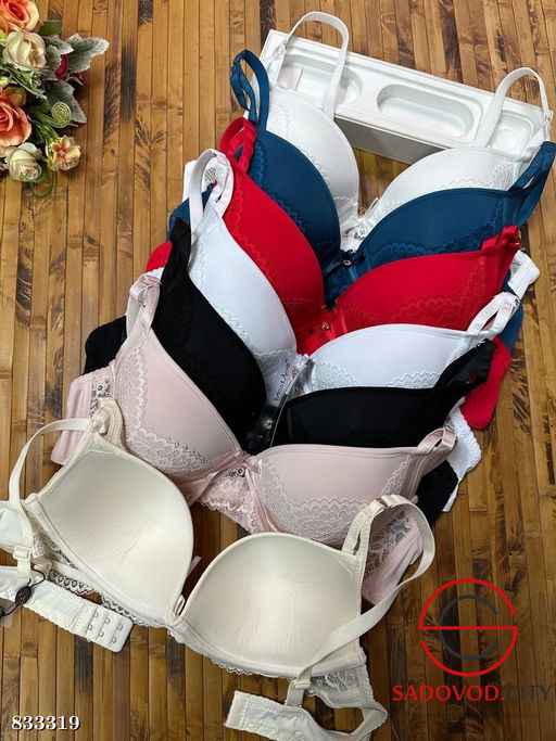 Кружевной бюстгальтер с регулировкой бретелек