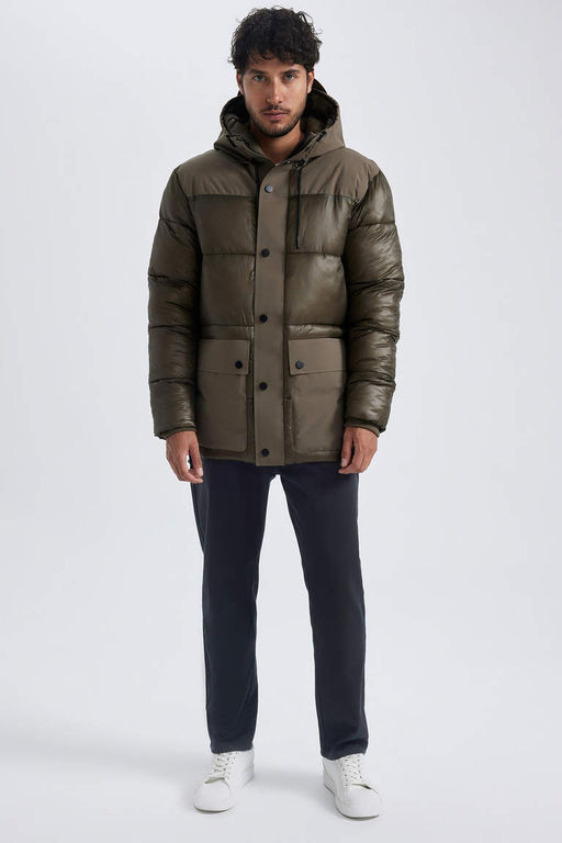 Пуховик стандартного кроя с капюшоном - Defacto фото 2