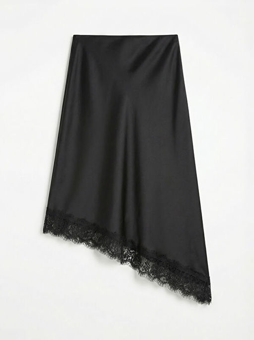 Dantel Detayl? Asimetrik Kesim Saten Etek