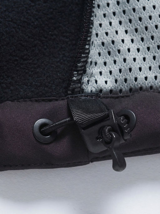 Ветровка женская софтшелл виндстоппер с капюшоном спортивная черного цвета 9616_1Ch