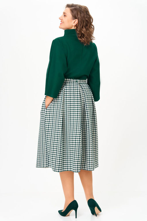 Костюм Anastasia 1304.1 изумрудный/гусиная лапка