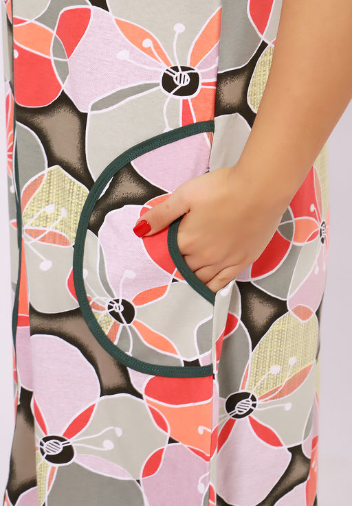 520 Халат больших размеров - Цветы