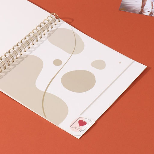 Фотоальбом на спирали 20 листов Мы женаты, объёмный элемент и 4 вкладки, 24?24 см