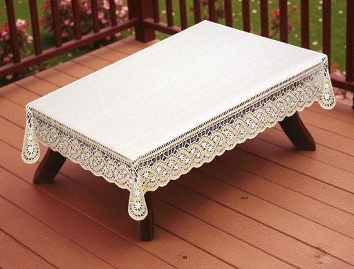 Скатерть арт. 202680/120/3, прямоугольная, размер 120 см х 160 см, цвет кремово-золотистый