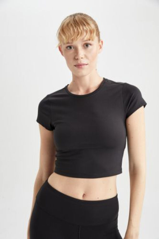 DeFactoFit Crop Bisiklet Yaka Sporcu K?sa Kollu Tisort