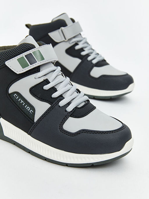 Ba?c?k ve C?rt C?rtl? Bilek Boy Erkek ?ocuk Spor Ayakkab?