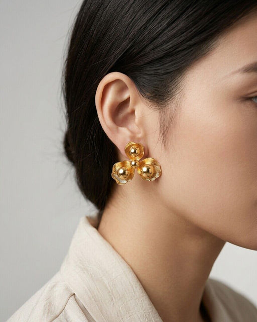 Стильные серьги