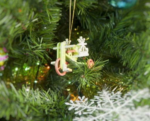 Елочная игрушка - Детский велосипед с багажником 90YY61_504 SnowFlake
