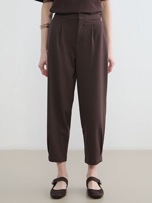 Beli Lastikli Kad?n Pileli Kuma? Pantolon