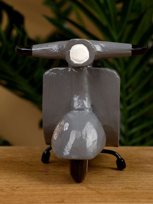 Сувенир «Мопед», 15×9×10 см, дерево, серый
