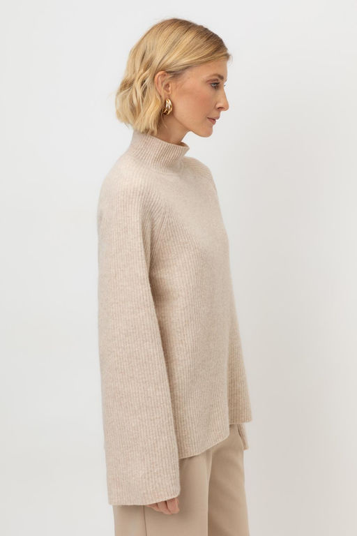 ЕВ 30179/ш/светло-бежевый джемпер жен - Very neat фото 2