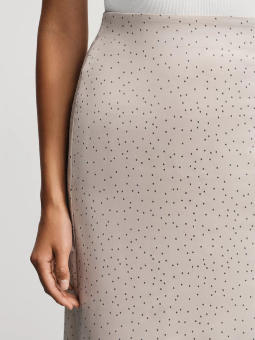 Атласная юбка миди с разрезом / Zarina  фото 6