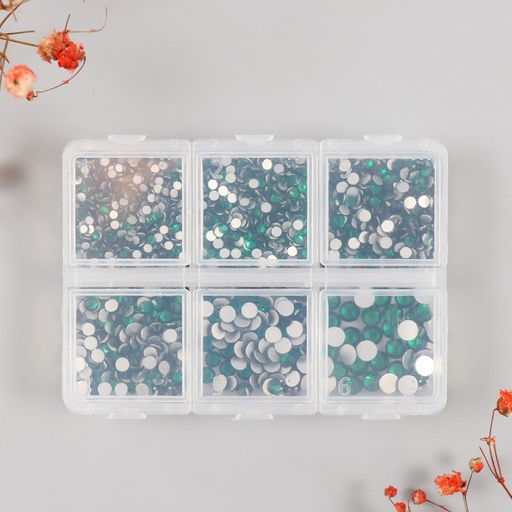 Декор для творчества стекло «Стразы. Тёмно-зелёный», d=2-4.8 мм, набор 1188 шт., 6×8×1.5 см