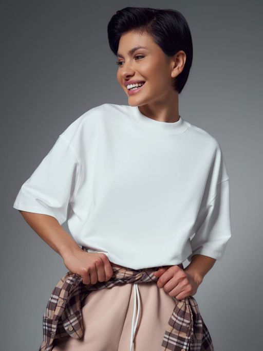 =Базовая футболка свободного силуэта