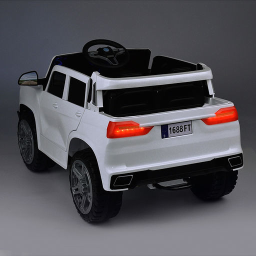 Электромобиль "Городской гигант" на аккумуляторе, с р/у управлением, в коробке (белый)