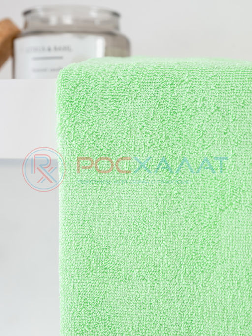 Махровое полотенце без бордюра салатовое ПМ-48 50х90