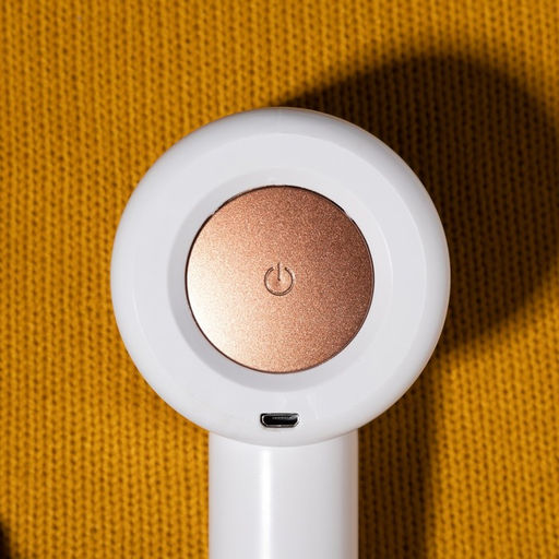 Машинка для удаления катышков LuazON LUK-08, 3 Вт, от USB, портативная, белая - Luazon home фото 2