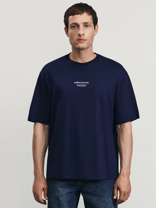 Футболка с принтом на груди / Zarina  фото 3