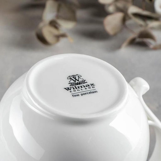 Кувшин фарфоровый Wilmax, 1.6 л, цвет белый