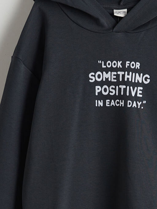 Kap??onlu Bask?l? Erkek ?ocuk Sweatshirt