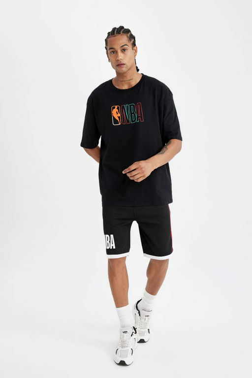 DeFactoFit NBA Wordmark Oversize Genis Kal?p Bisiklet Yaka S?rt Bask?l? Pamuklu K?sa Kollu Tisort  фото 4