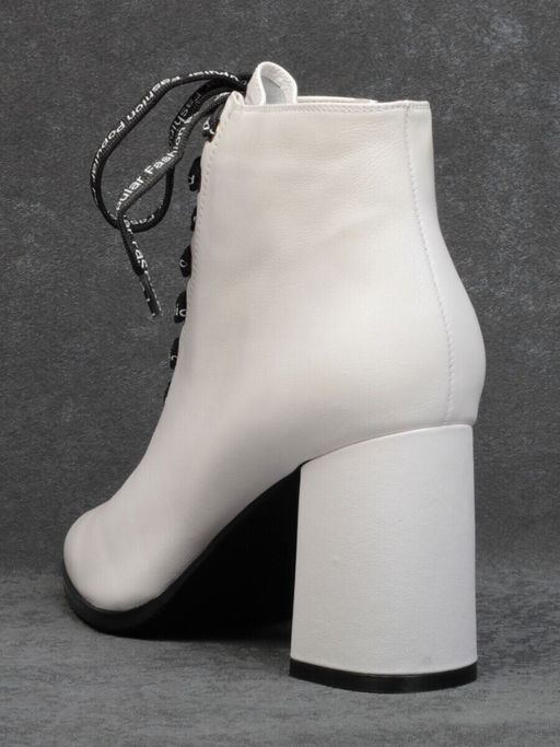 01-B087B-360D WHITE Ботинки демисезонные женские (натуральная кожа, байка)