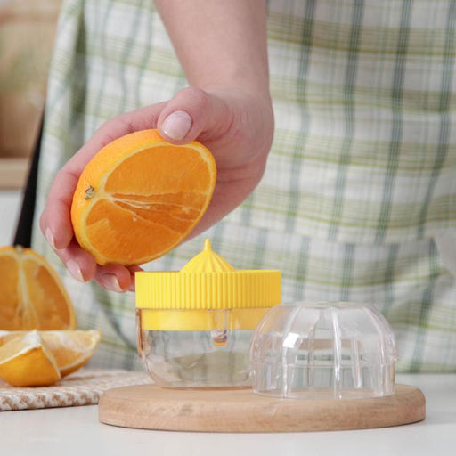 Цена за 2 шт. Соковыжималка для лимона Альтернатива, 7×7×8 см, пластик, жёлтый