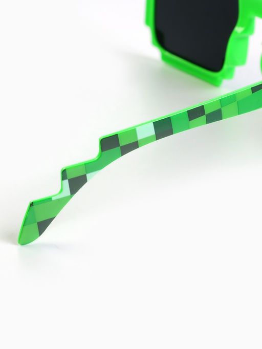 Очки солнцезащитные, UV 380, линза 5×6.2 см, ширина 14.4 см, дужка 14.8 см