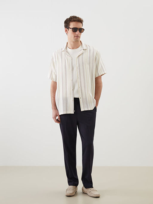 Regular Fit K?sa Kollu ?izgili Erkek G?mlek