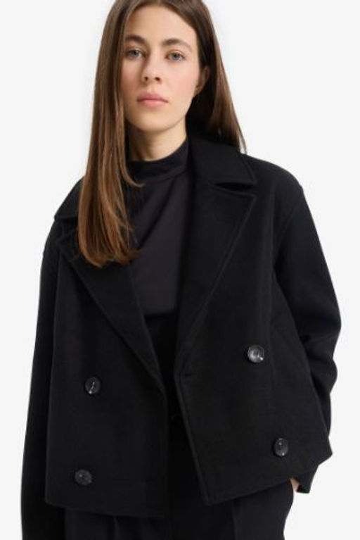 Regular Fit Smokin Yaka Dugmeli Cepli K?sa Kase Kaban