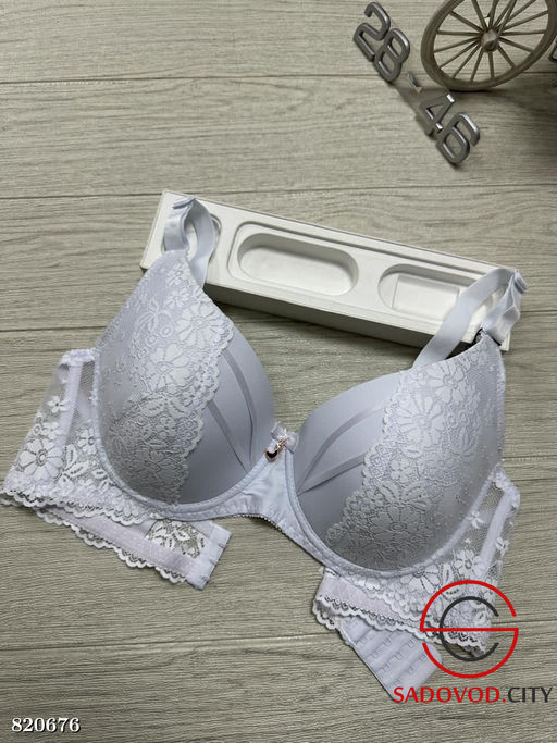 Бюстгальтер женский с кружевом