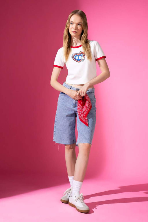 Облегающая футболка Cool Hello Kitty в рубчик с круглым вырезом и короткими рукавами - Defacto фото 2