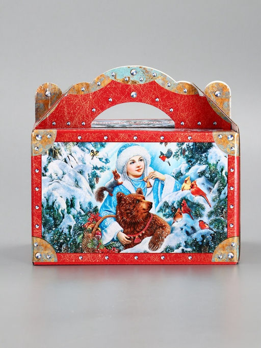 Подарочная новогодняя коробка «ЗИМНЯЯ СКАЗКА в красном» Чемоданчик средний 20×12×19 см