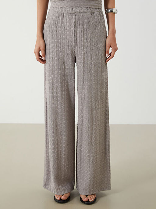 Beli Lastikli Dokulu Kad?n Pantolon