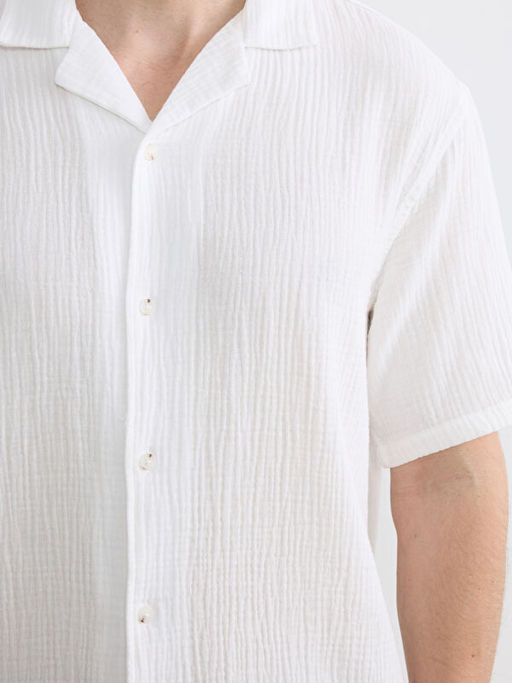 Regular Fit Resort Yaka M?slin Erkek G?mlek